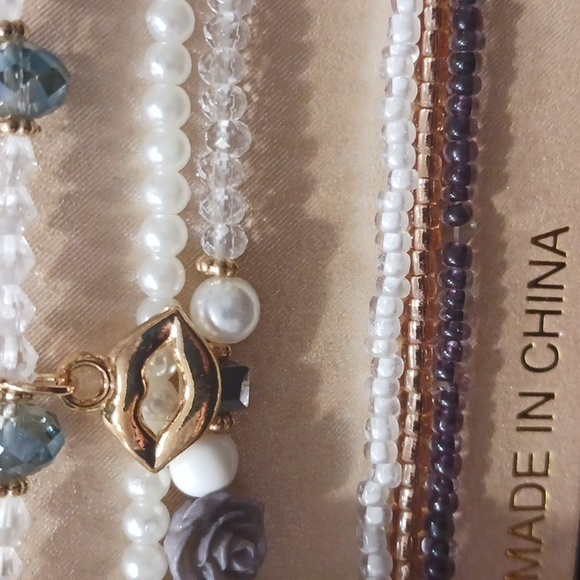 Bracelet - Picture 3 of 3